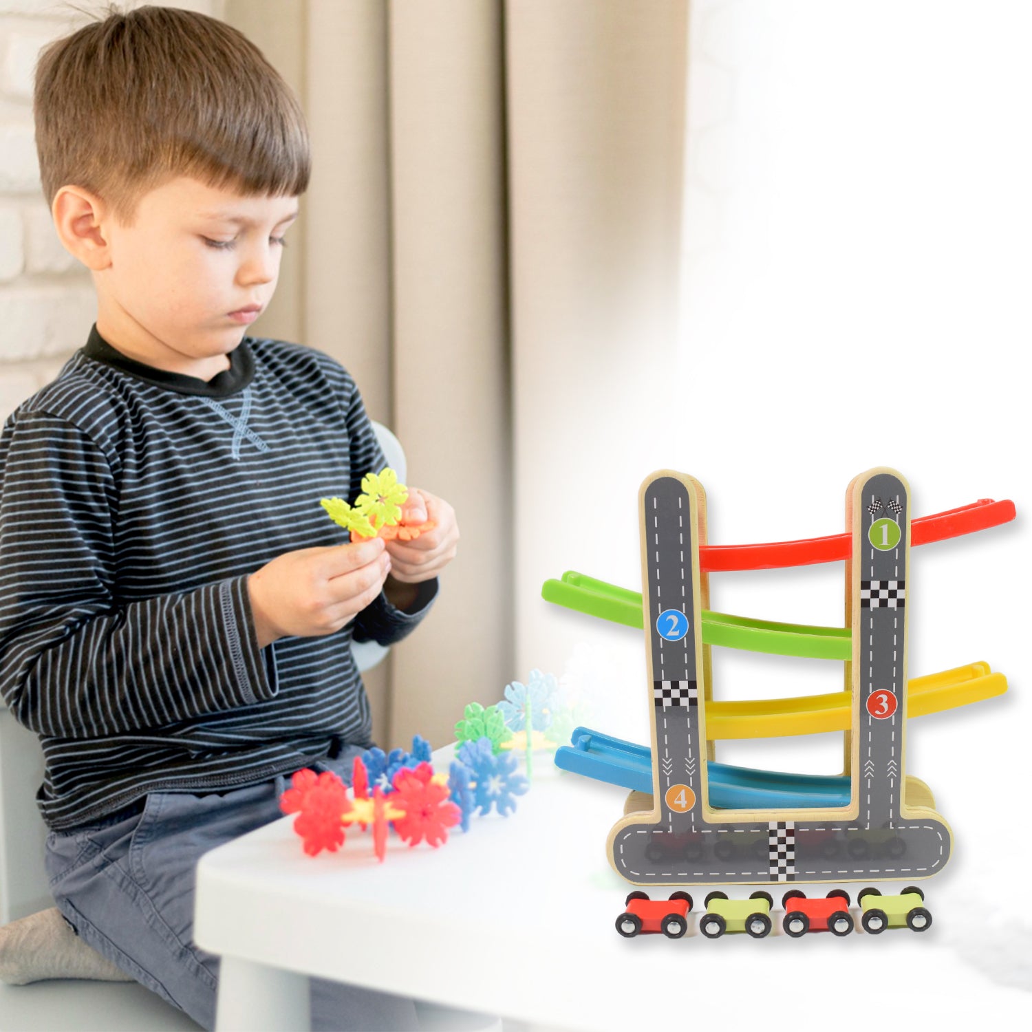 Wooden Ramp Racer Race Track Vehicle Play Sets With 4 Mini Racers (With Handle) Wooden Ramp Racer Race Track Vehicle Play Sets With 4 Mini Racers (With Handle)